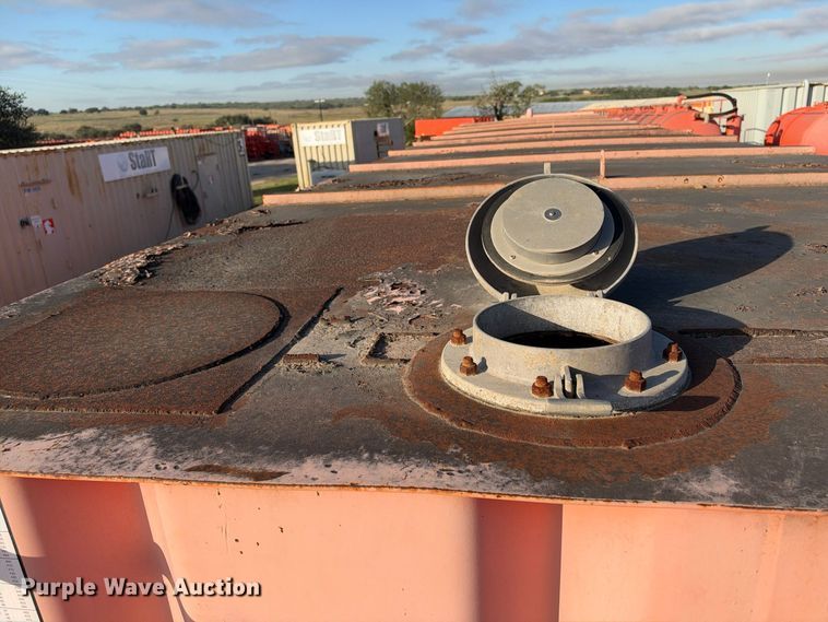 image for item FB8442 2007 Salty's Manufacturing frac tank trailer