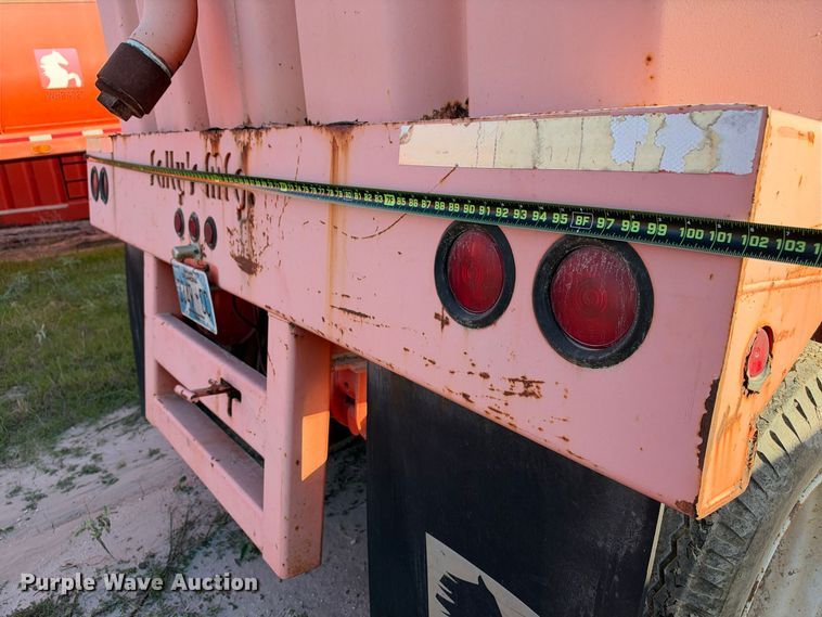 image for item FB8442 2007 Salty's Manufacturing frac tank trailer