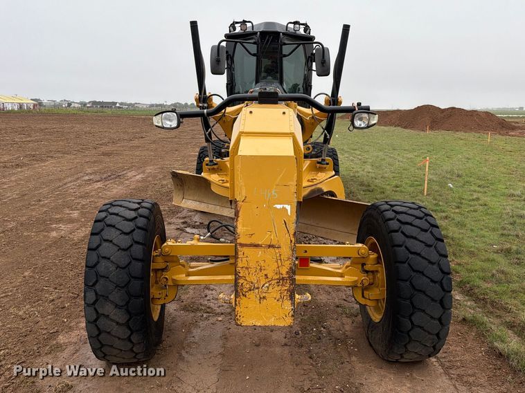 image for item FC0013 2017 Caterpillar 140M3 motor grader