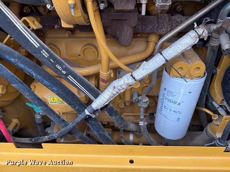 image for item FC0013 2017 Caterpillar 140M3 motor grader