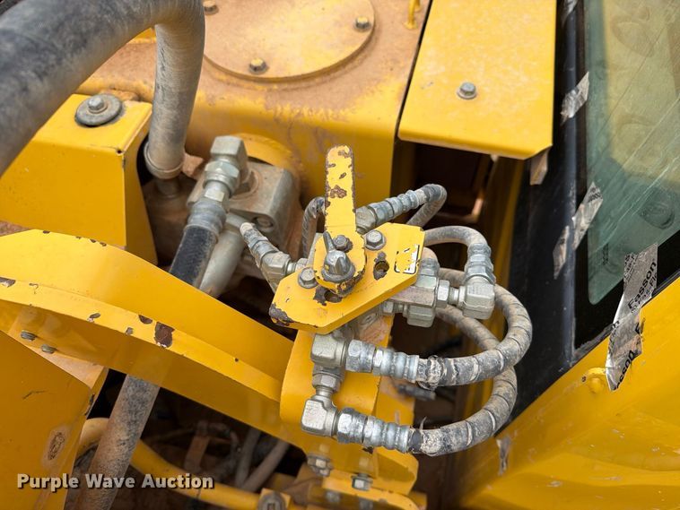 image for item FC0015 2018 Komatsu PC490LC-11 excavator