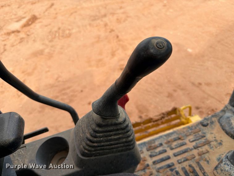 image for item FC0015 2018 Komatsu PC490LC-11 excavator