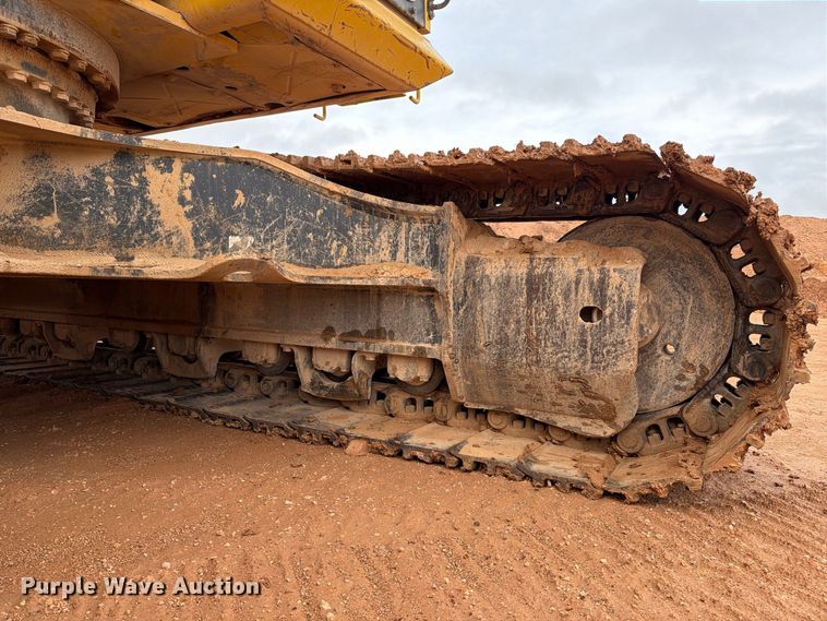 image for item FC0015 2018 Komatsu PC490LC-11 excavator