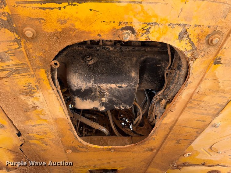 image for item FC0015 2018 Komatsu PC490LC-11 excavator