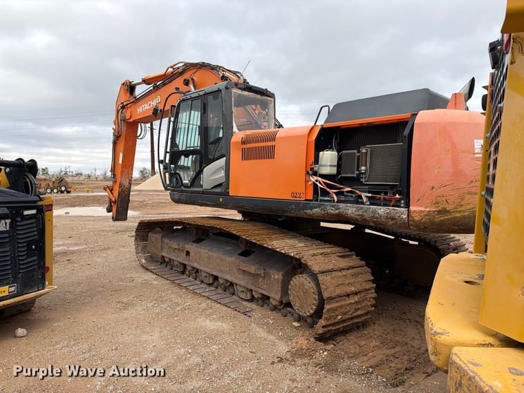 image for item FC0016 2012 Hitachi ZX350LC-5N excavator