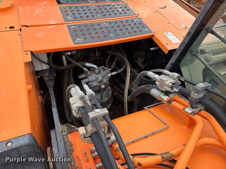 image for item FC0016 2012 Hitachi ZX350LC-5N excavator