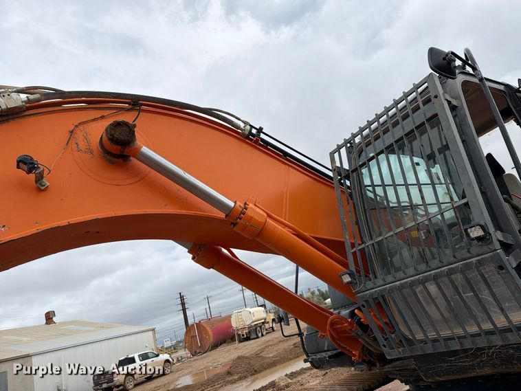 image for item FC0016 2012 Hitachi ZX350LC-5N excavator