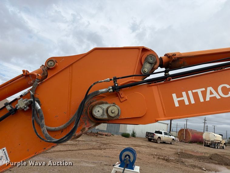 image for item FC0016 2012 Hitachi ZX350LC-5N excavator