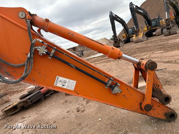 image for item FC0016 2012 Hitachi ZX350LC-5N excavator