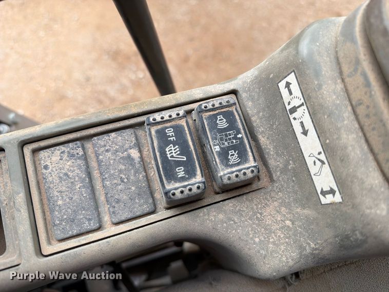 image for item FC0016 2012 Hitachi ZX350LC-5N excavator