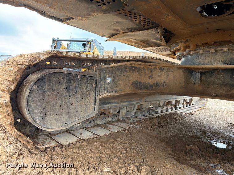 image for item FC0016 2012 Hitachi ZX350LC-5N excavator