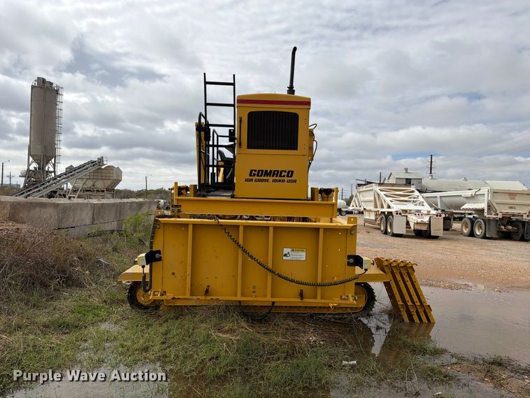 image for item FC0017 Gomaco C-650-S slipform paver