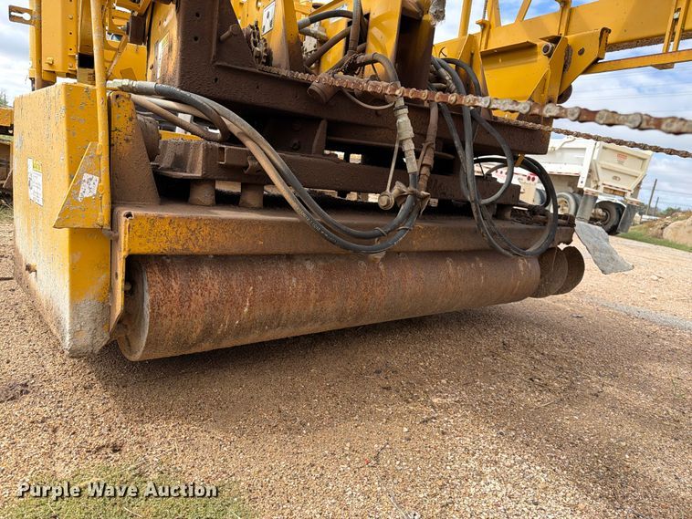 image for item FC0017 Gomaco C-650-S slipform paver