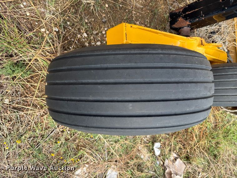 image for item FC0017 Gomaco C-650-S slipform paver