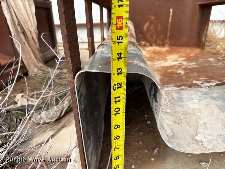 image for item FC0018 (6) concrete curb forms