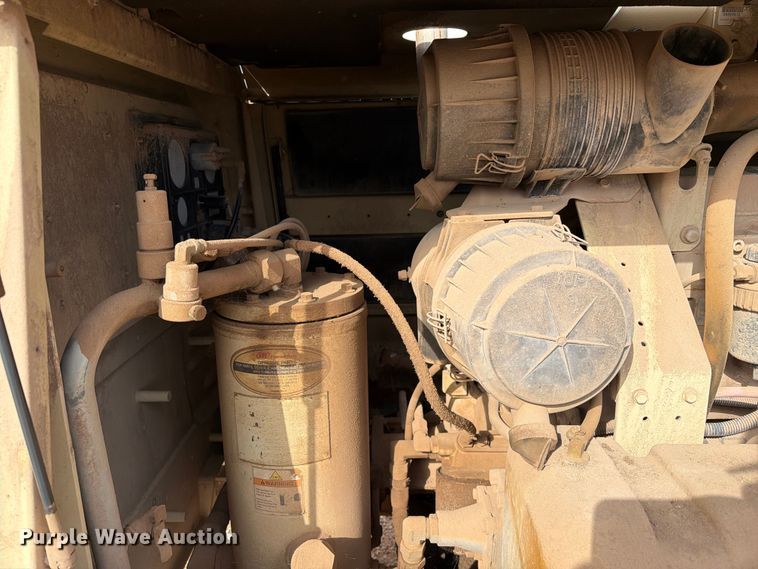 image for item FC0021 2008 Ingersoll Rand air compressor