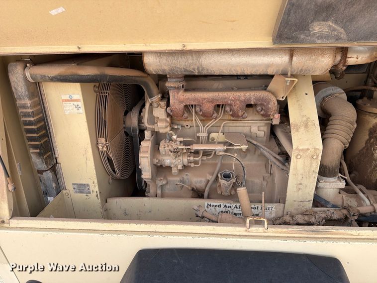 image for item FC0021 2008 Ingersoll Rand air compressor