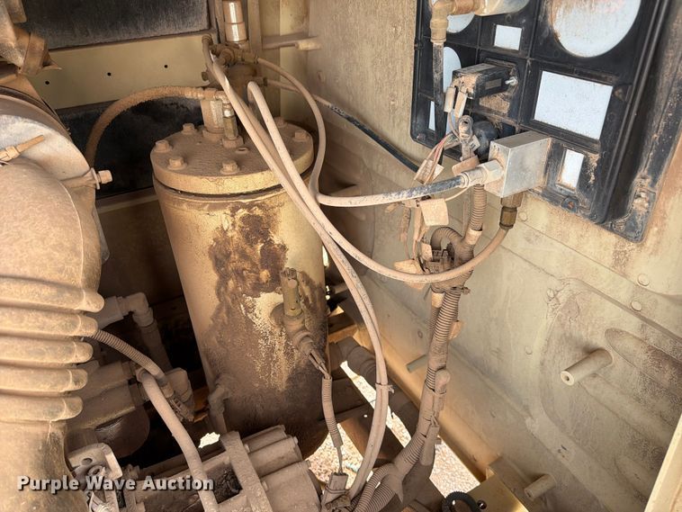 image for item FC0021 2008 Ingersoll Rand air compressor