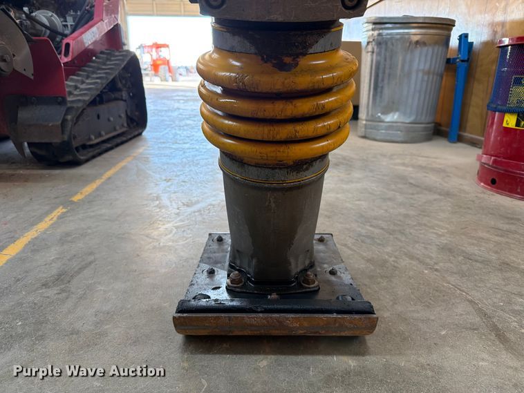 image for item FC0024 Bomag BT65 plate compactor