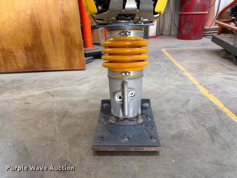 image for item FC0024 Bomag BT65 plate compactor