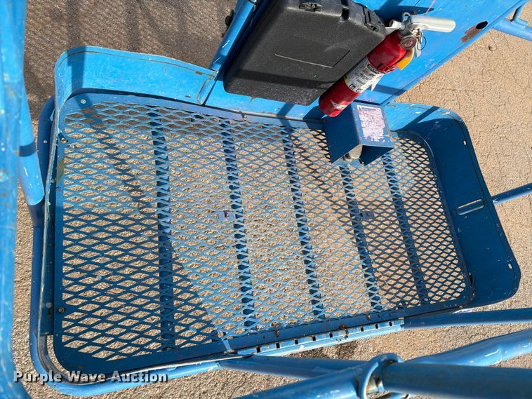 image for item FC0025 2017 Genie Z-34/22N boom lift