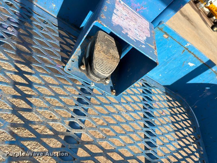 image for item FC0025 2017 Genie Z-34/22N boom lift