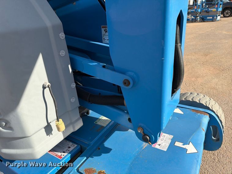 image for item FC0025 2017 Genie Z-34/22N boom lift
