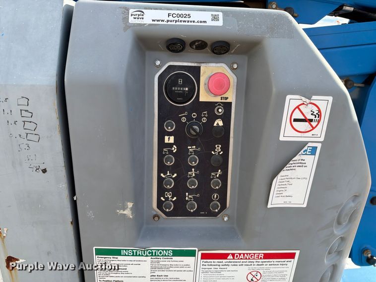 image for item FC0025 2017 Genie Z-34/22N boom lift
