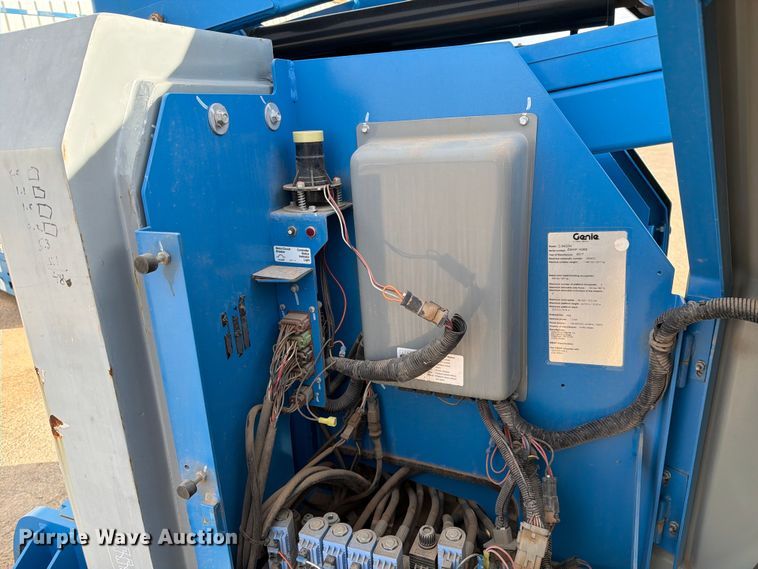 image for item FC0025 2017 Genie Z-34/22N boom lift