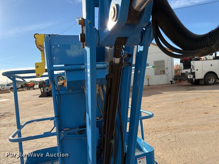 image for item FC0025 2017 Genie Z-34/22N boom lift