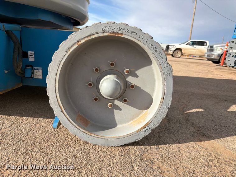image for item FC0025 2017 Genie Z-34/22N boom lift
