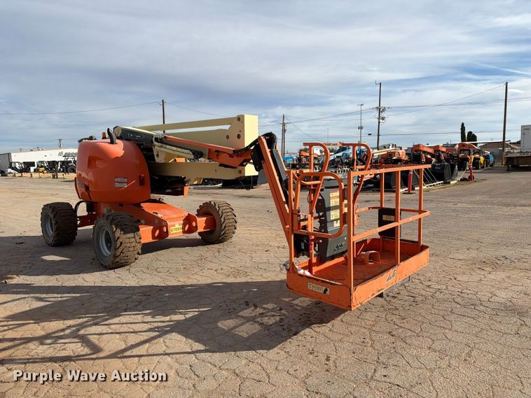 image for item FC0026 2015 JLG 450AJ boom lift