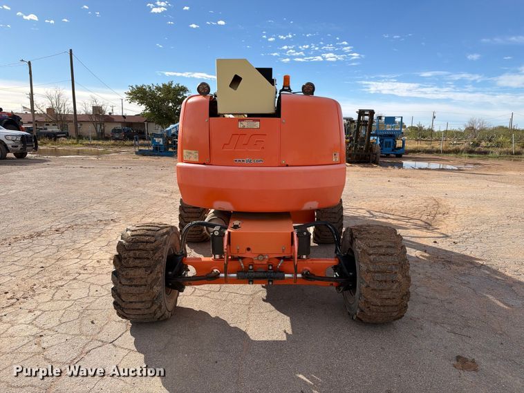 image for item FC0026 2015 JLG 450AJ boom lift