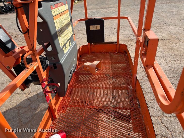image for item FC0026 2015 JLG 450AJ boom lift