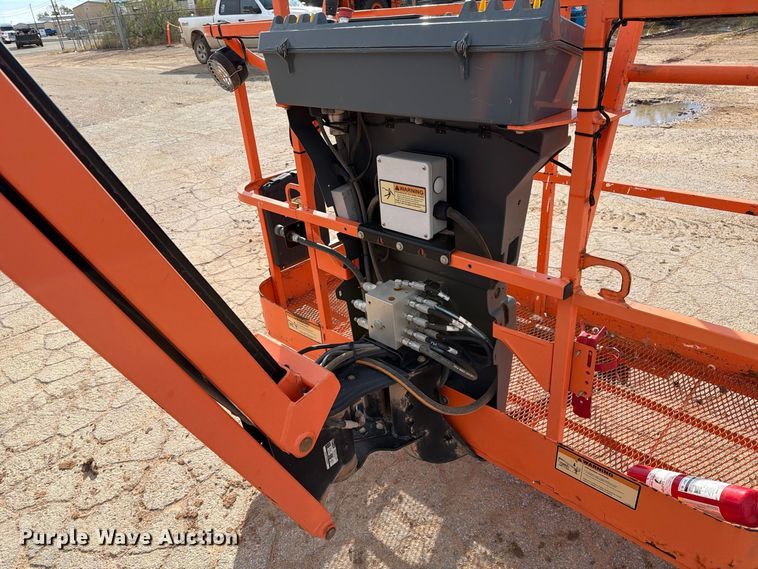 image for item FC0026 2015 JLG 450AJ boom lift