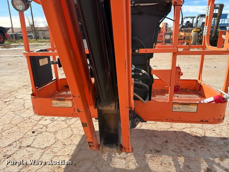 image for item FC0026 2015 JLG 450AJ boom lift