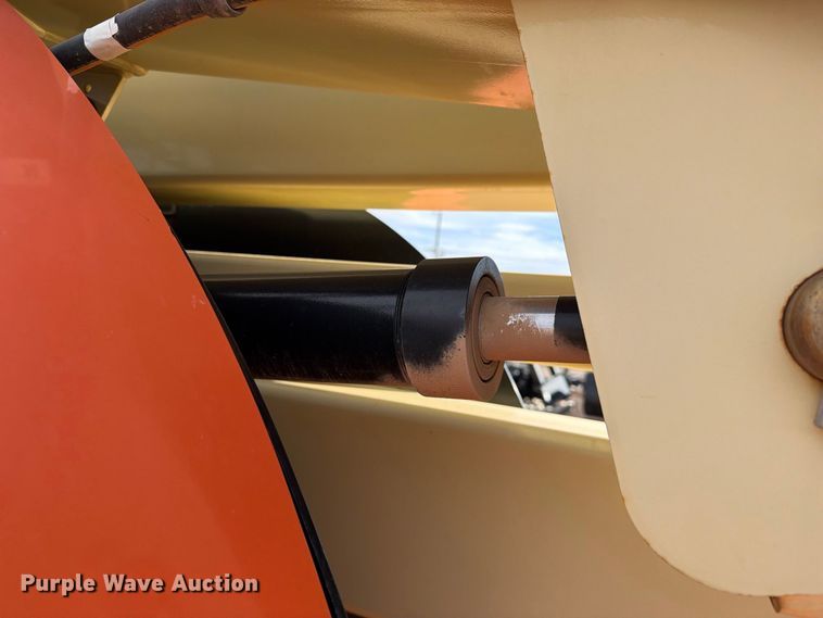 image for item FC0026 2015 JLG 450AJ boom lift