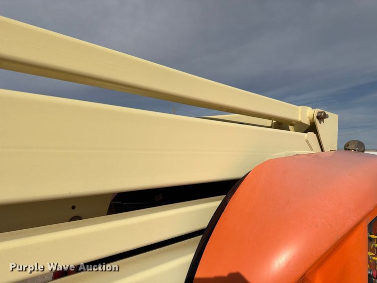 image for item FC0026 2015 JLG 450AJ boom lift