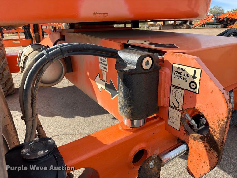 image for item FC0026 2015 JLG 450AJ boom lift