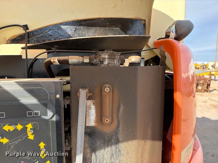 image for item FC0026 2015 JLG 450AJ boom lift