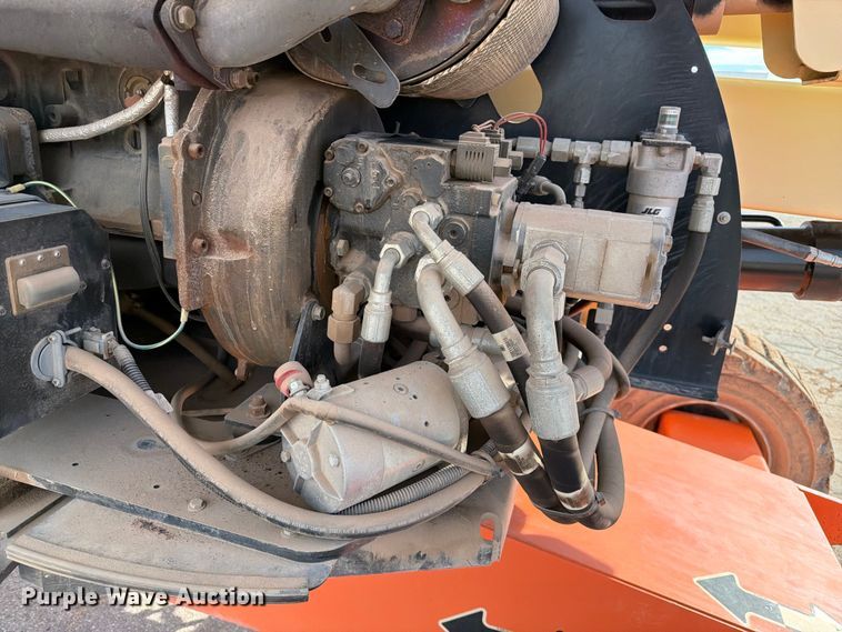 image for item FC0026 2015 JLG 450AJ boom lift