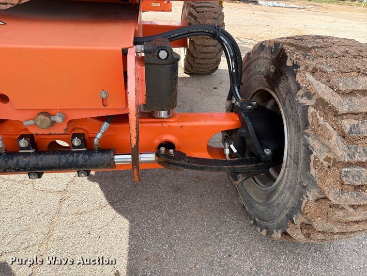 image for item FC0026 2015 JLG 450AJ boom lift
