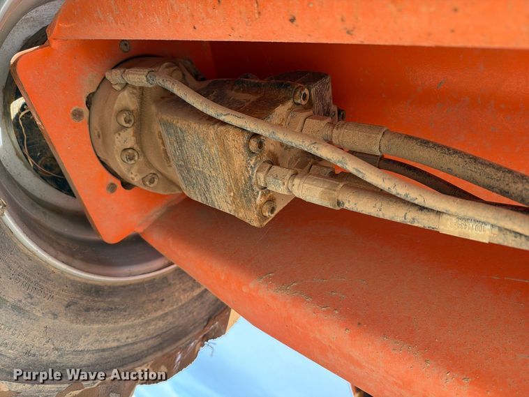 image for item FC0026 2015 JLG 450AJ boom lift