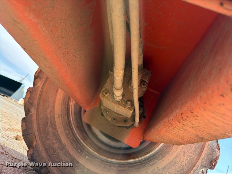 image for item FC0026 2015 JLG 450AJ boom lift
