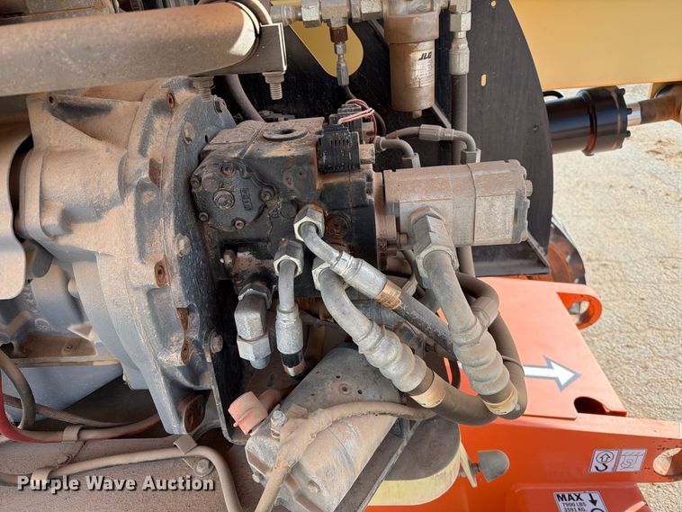 image for item FC0027 2011 JLG 450AJ boom lift