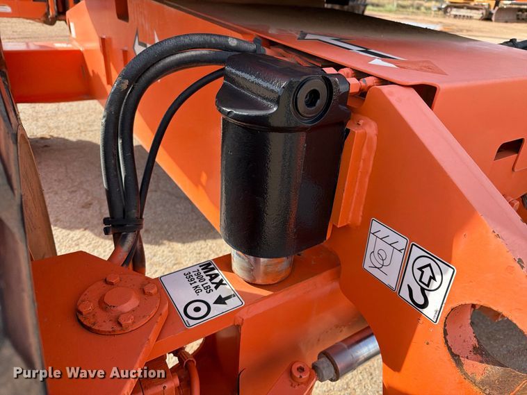 image for item FC0027 2011 JLG 450AJ boom lift