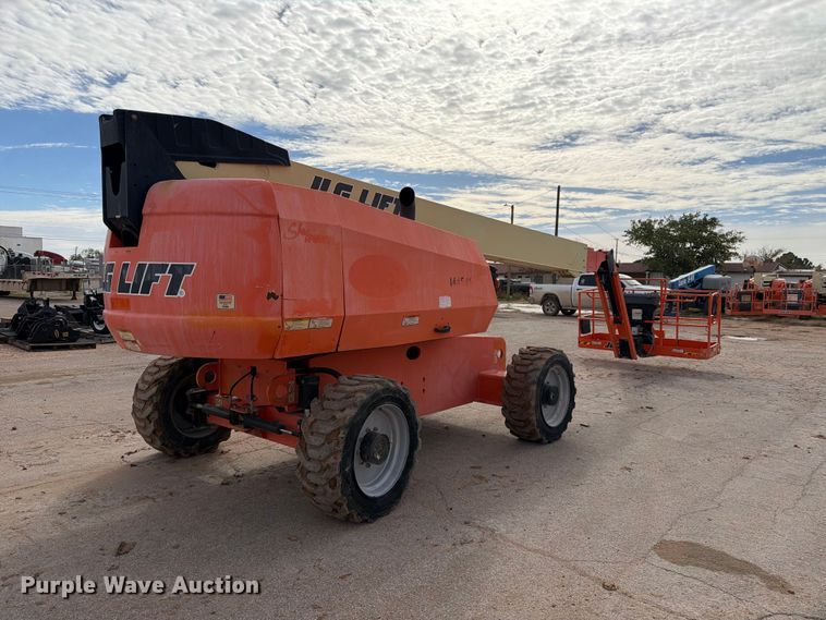 image for item FC0028 2014 JLG 660SJ boom lift