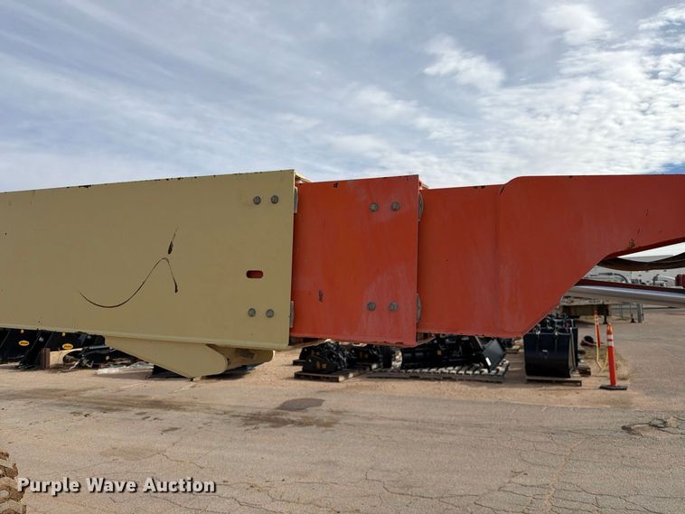 image for item FC0028 2014 JLG 660SJ boom lift