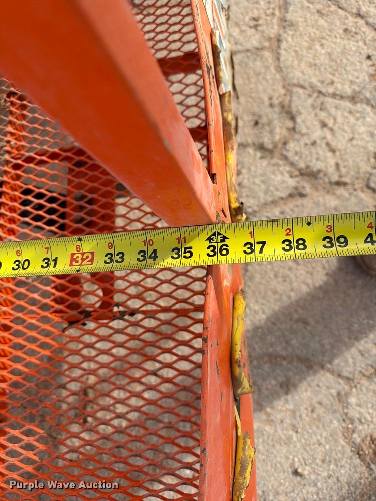 image for item FC0028 2014 JLG 660SJ boom lift