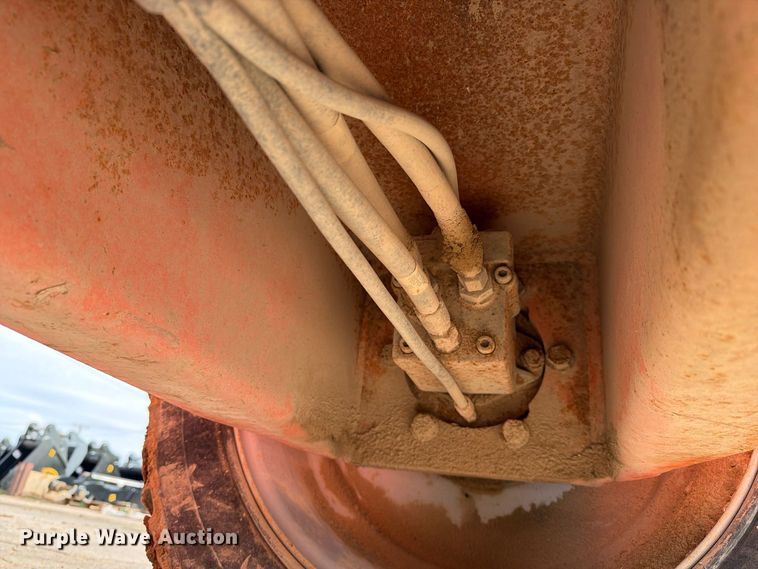 image for item FC0028 2014 JLG 660SJ boom lift